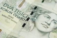 Získat příspěvek na péči nebo invalidní důchod je problém. Nutná je změna systému